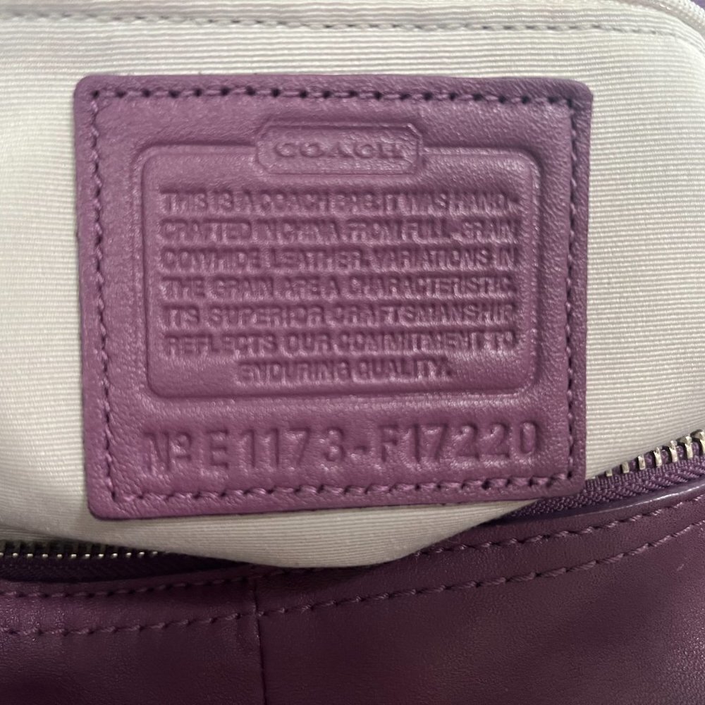 Coach F17220 Soho Purple Leather Shoulder Bag EUC - Picture 4 of 6